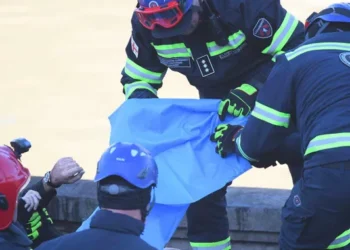 ავტომობილში, რომელიც მტკვრიდან ამოიყვანეს, ერთი ცხედარია ნაპოვნი