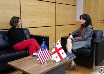 საელჩო – ელჩმა მაკა ბოჭორიშვილს გააცნო პრეზიდენტ ტრამპისა და მარკო რუბიოს მთავარი პრიორიტეტები, ასევე, ნაბიჯები, რომელიც საქართველოს შეუძლია გადადგას, რათა აჩვენოს აშშ-სთან ურთიერთობის გაუმჯობესებისადმი სერიოზული დამოკიდებულება