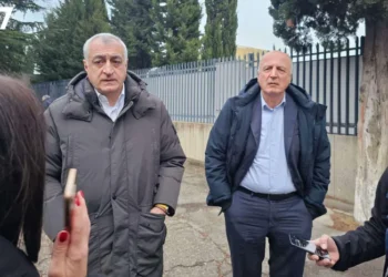 „ნაციონალური მოძრაობის“ ხელისუფლების საქმიანობის შემსწავლელმა საგამოძიებო კომისიამ სხდომაზე მამუკა ხაზარაძე და ბადრი ჯაფარიძე დაიბარა