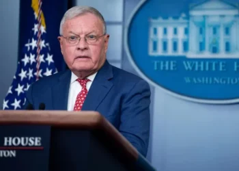 კრემლმა აშშ-ს განუცხადა, რომ რუსეთ-უკრაინის სამშვიდობო მოლაპარაკებებში კიტ კელოგის მონაწილეობა არ სურდა – NBC