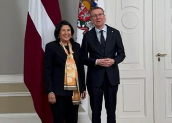 სალომე ზურაბიშვილი ლატვიის პრეზიდენტს, ედგარს რინკევიჩს ხვდება