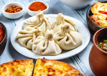 რესტორანში სადილი გაძვირდა – როგორ შეიცვალა ხინკლის, ლუდის, ხაჭაპურის ფასები