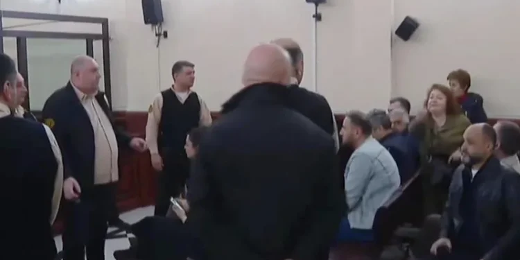 სასამართლომ მიხეილ სააკაშვილს ე.წ. პიჯაკების საქმეზე 9 წლით თავისუფლების აღკვეთა მიუსაჯა