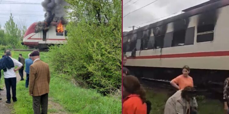 ვითარება ოზურგეთი-თბილისის მატარებელში – ევაკუირებული მგზავრები ალტერნატიულ ტრანსპორტს ელოდებიან