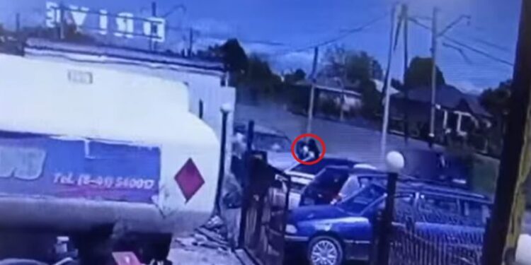 რამდენიმე ადამიანი დაშავდა ავარიის შედეგად მარნეული-სადახლოს გზაზე