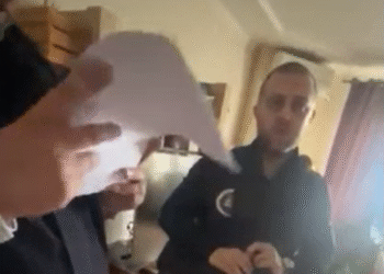 აქტივისტ მარიამ ბაჯელიძის სახლში პროკურატურა შევიდა და ჩხრეკა მიმდინარეობს