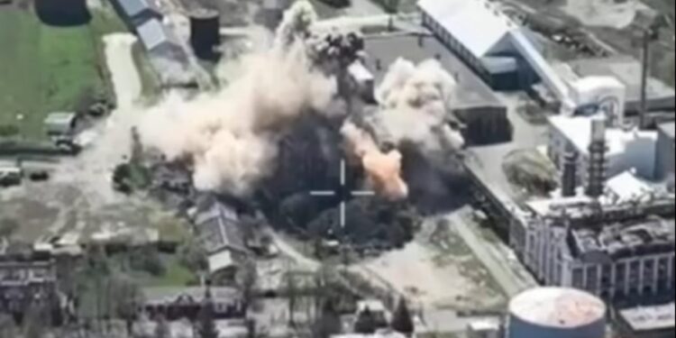 უკრაინის საჰაერო ძალებმა რუსული დრონების ბაზაზე იერიში მიიტანა