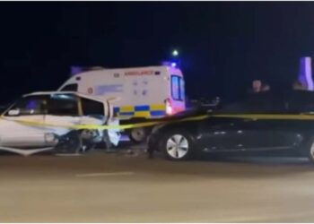 ერთმანეთს სამი ავტომობილი შეეჯახა – ავტოსაგზაო შემთხვევა თბილისში