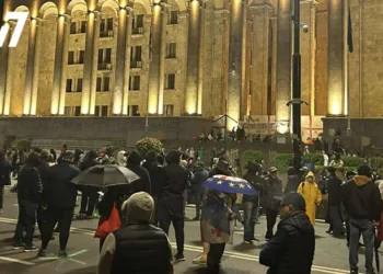 რუსთაველის გამზირზე საპროტესტო აქცია განახლდა