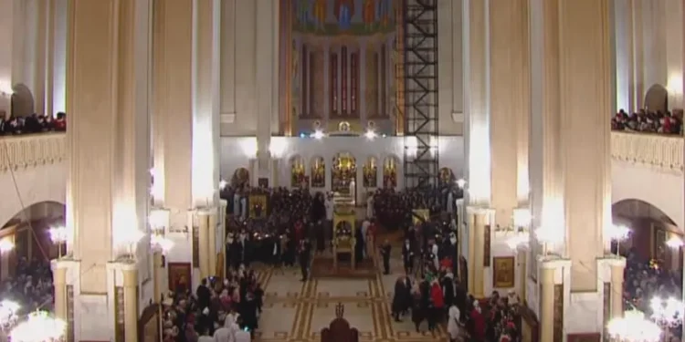 სამების საკათედრო ტაძარში სააღდგომო ლიტურგია მიმდინარეობს