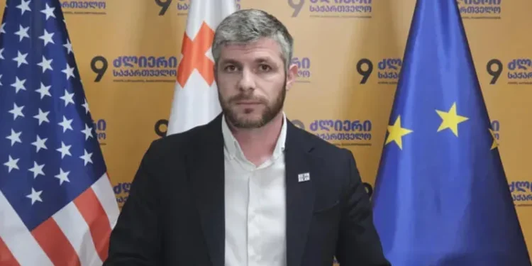 ირაკლი ღარიბაშვილი გაექცა სანქციებს და კრიზისს, რომელშიც „ქართული ოცნებაა“, ივანიშვილის გუნდი არის ჩაძირული გემი, რომლიდანაც გარბიან ადამიანები სანქციების შიშით – „ქართული ოცნება“ არის რღვევის პირას – ირაკლი კუპრაძე