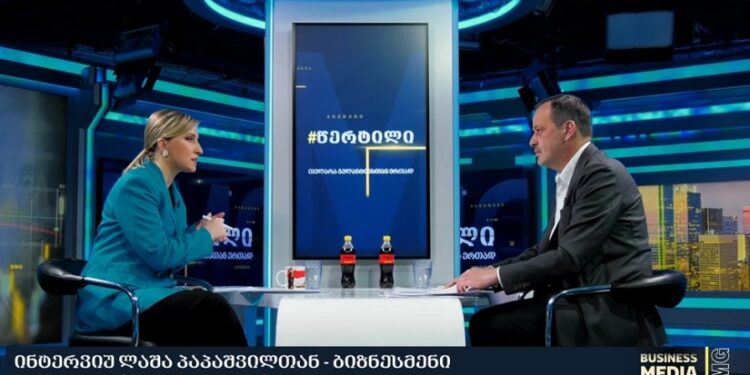 ლაშა პაპაშვილი ჰყვება, რატომ აჭმევდა „ყვარლის ბაგა“ საქონელს ქათმის ნაკელს