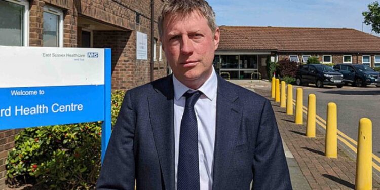 “მიმართულება აღებულია – ვმუშაობთ ივანიშვილისა და მისი გარემოცვის მიმართ პერსონალურ სანქციებზე” – ბრიტანელი დეპუტატი