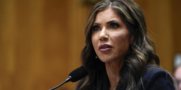 ვაშინგტონის ცენტრში, რესტორანში აშშ-ს შიდა უსაფრთხოების მინისტრი გაქურდეს