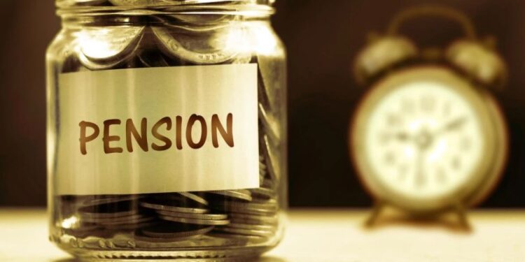 რამდენია ყოფილი დეპუტატების პენსია?