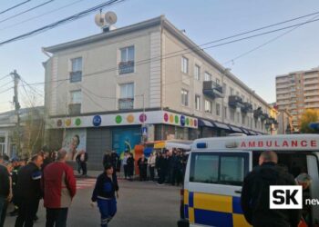 ქვეითთა გადასასვლელზე ქალს მანქანა დაეჯახა