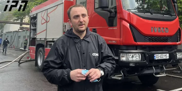 ხანძრის გამო კლინიკის ჟანგბადის პრობლემა შეექმნა, რის გამოც 93 პაციენტი სხვადასხვა კლინიკაში გადაიყვანეს