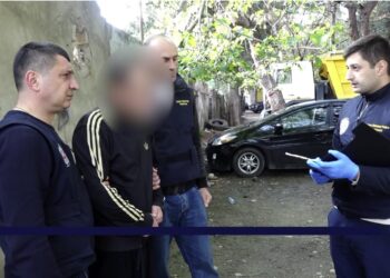 ვიდეო – ნარკოტიკული საშუალების უკანონო შეძენა-შენახვისა და გასაღების ბრალდებით, 5 პირი დააკავეს