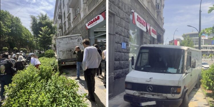 2 ადამიანი დაშავდა ავარიის შედეგად თბილისში