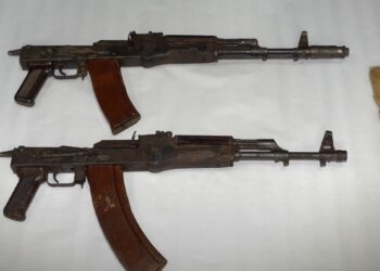 ვიდეო – სამეგრელოში პოლიციამ ცეცხლსასროლი იარაღი და საბრძოლო მასალა ამოიღო