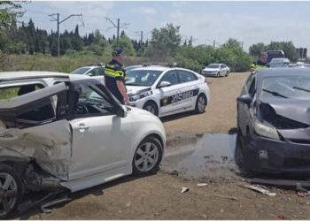 ვიდეო – 3 ადამიანი დაშავდა ავარიის შედეგად რუსთავში