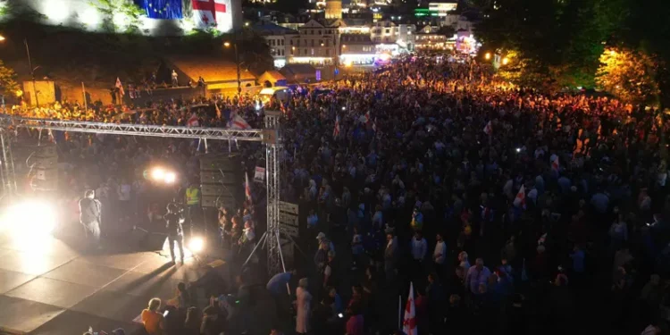 „ევროპის მოედანზე“ აქცია ლოზუნგით: „ძალა ევროპაშია, ძალა ერთობაშია“ მიმდინარეობს