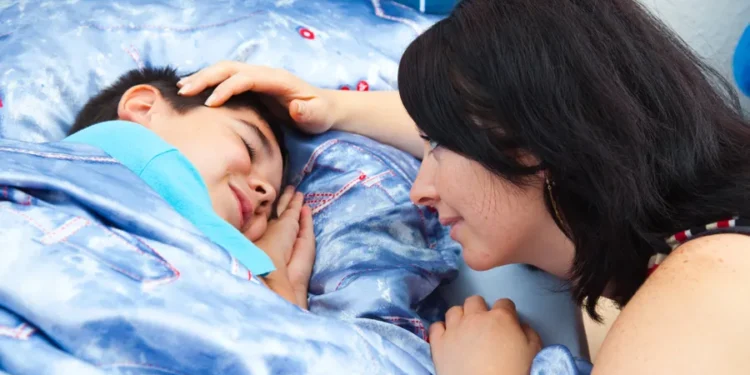 ფრაზები, რომლებიც ძილის წინ შვილებს უნდა უთხრათ