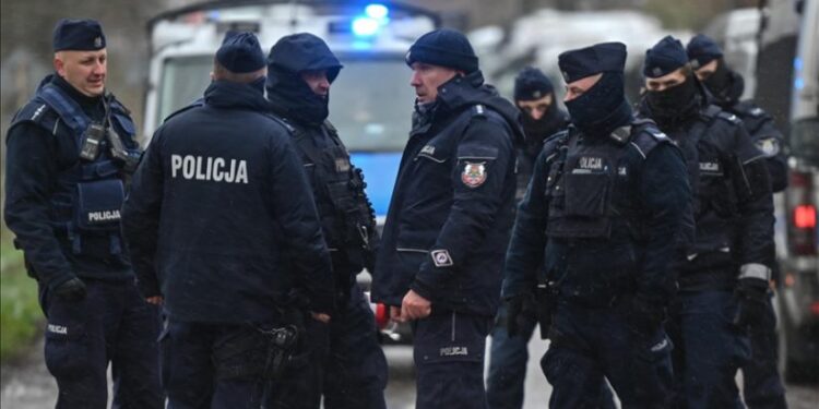 პოლონეთში მაღაზიის ქურდობის ბრალდებით საქართველოს 2 მოქალაქე დააკავეს