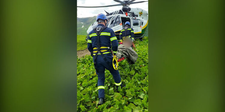 მეხანძრე-მაშველებმა ალპურ ზონაში მყოფი დაშავებული მამაკაცი გადაარჩინეს