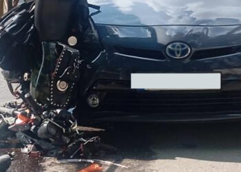 ქუთაისში მოტოციკლეტს ავტომობილი დაეჯახა