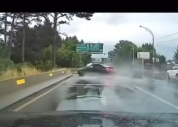 ნახეთ ვიდეო – ავტოსაგზაო შემთხვევა თბილისში