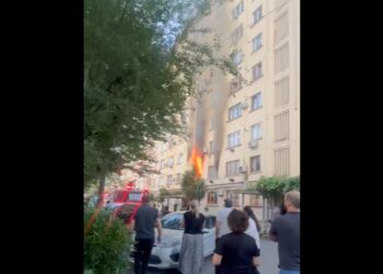 ვიდეო – სამეგრელოში საცხოვრებელი ბინა დაიწვა