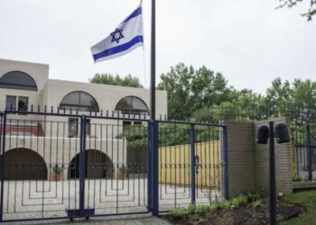 ისრაელი მთელ მსოფლიოში დიპლომატიურ მისიებს ხურავს