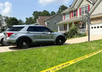 სამი წლის ბავშვმა ახალგაზრდა კაცი მისივე იარაღით მოკლა – უბედური შემთხვევა აშშ-ში