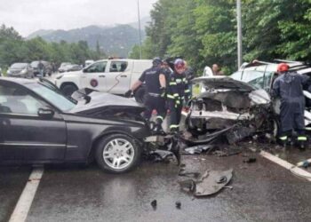 მძიმე ავარია ბათუმი-ქობულეთის შემოვლით გზაზე – დაიღუპა ერთი და დაშავდა სამი ადამიანი