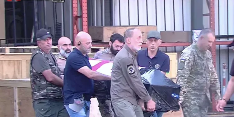 უკრაინაში გარდაცვლილი ქართველი მებრძოლი, ვანო ნადირაძე საქართველოში ჩამოასვენეს