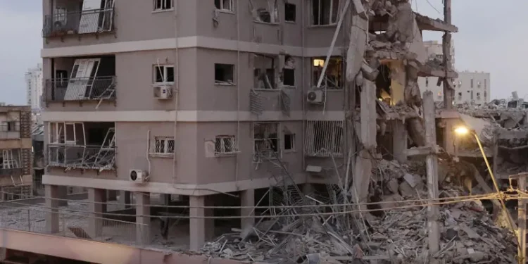 ისრაელმა ირანში, იარაღის წარმოების ობიექტებთან ახლოს მცხოვრები ირანელებისთვის ევაკუაციის შესახებ გაფრთხილება გაავრცელა