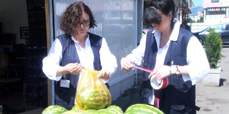 სეს-მა იმპორტირებული საზამთრო და ნესვი ნიტრატების შემცველობაზე შეამოწმა – შედეგები