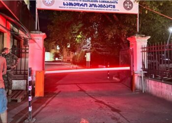 გორში 20 წლის ახალგაზრდა დაჭრეს