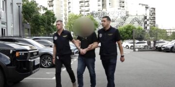 ვიდეო – პოლიციამ განსაკუთრებით დიდი ოდენობით „კოკაინი“ ამოიღო