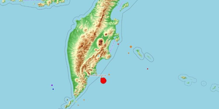 რუსეთში, კამჩატკაზე ცუნამის საფრთხე გამოცხადდა