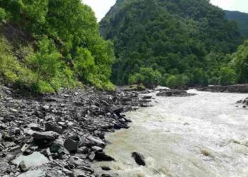 ადიდებულმა მდინარემ, სოფელ საყდართან სახიდე გადასასვლელი დააზიანა, მოძრაობა დროებით აკრძალულია