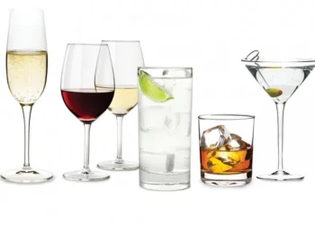 რომელი სასმელებია ყველაზე მავნე სიცხეში