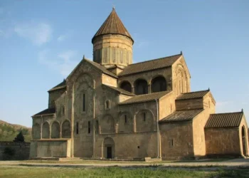 საქართველოს მართლმადიდებელი ეკლესია სვეტიცხოვლობის დღესასწაულს აღნიშნავს