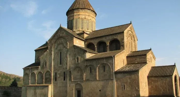 საქართველოს მართლმადიდებელი ეკლესია სვეტიცხოვლობის დღესასწაულს აღნიშნავს