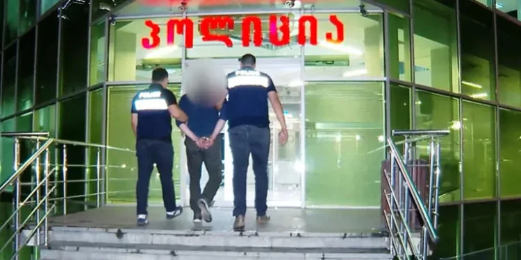 შსს – დაკავებულია პირი, რომელმაც თბილისში ავტომობილში მსხდომი უცხო ქვეყნის ორი მოქალაქე დააყაჩაღა