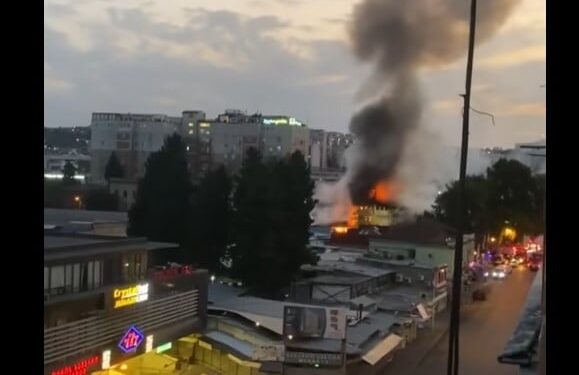 ვიდეო – თბილისში დღეს დილით მაღაზიები დაიწვა