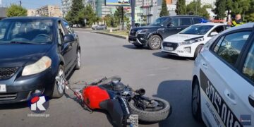ერთმანეთს მოტოციკლი და მსუბუქი ავტომობილი შეეჯახა – ავარია რუსთავში (+ვიდეო)