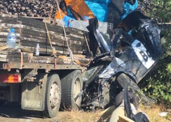 ერთმანეთს ტაქსი და სატვირთო შეეჯახა, დაღუპულია ტაქსის მგზავრი