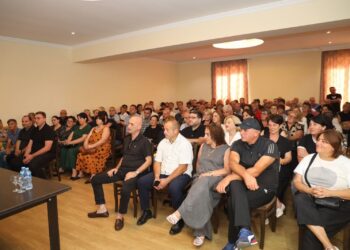 სია – “ქართულმა ოცნებამ” ოზურგეთში მაჟორიტარობის კანდიდატები წარადგინა